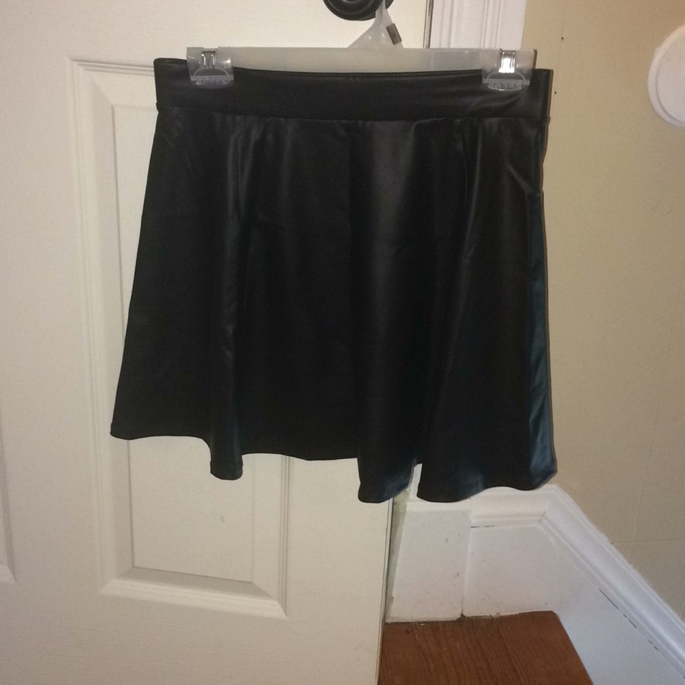 Never been worn pleather skirt